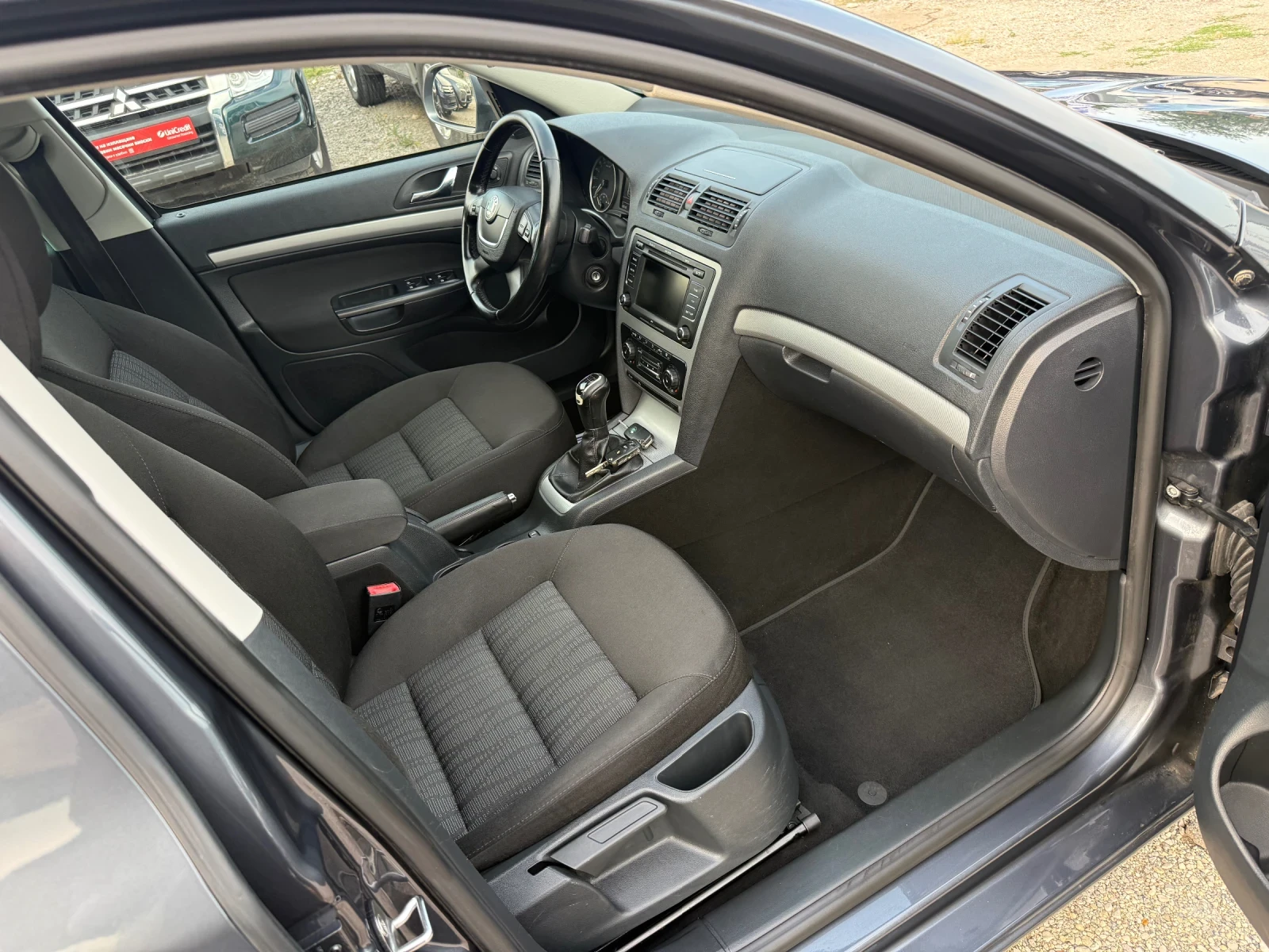 Skoda Octavia 1.6 TDI 105 �.� ������ | Mobile.bg � ����������� 12