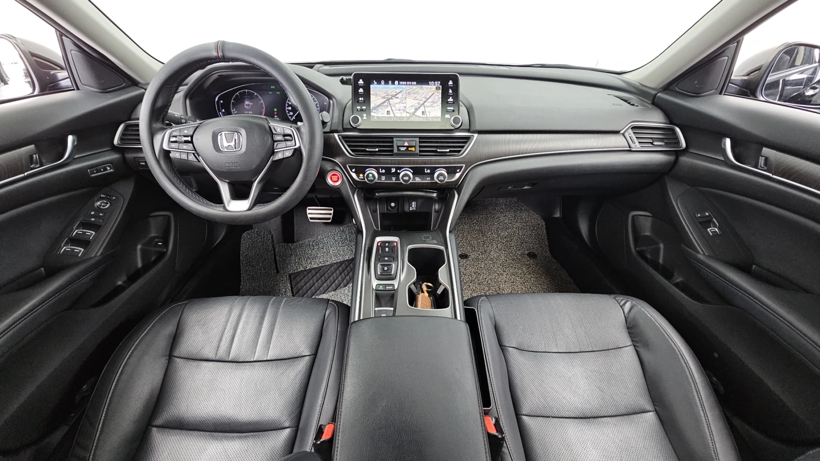 Honda Accord 2.0 Turbo Sport autogeorge.com, снимка 10 - Автомобили и джипове - 56128842
