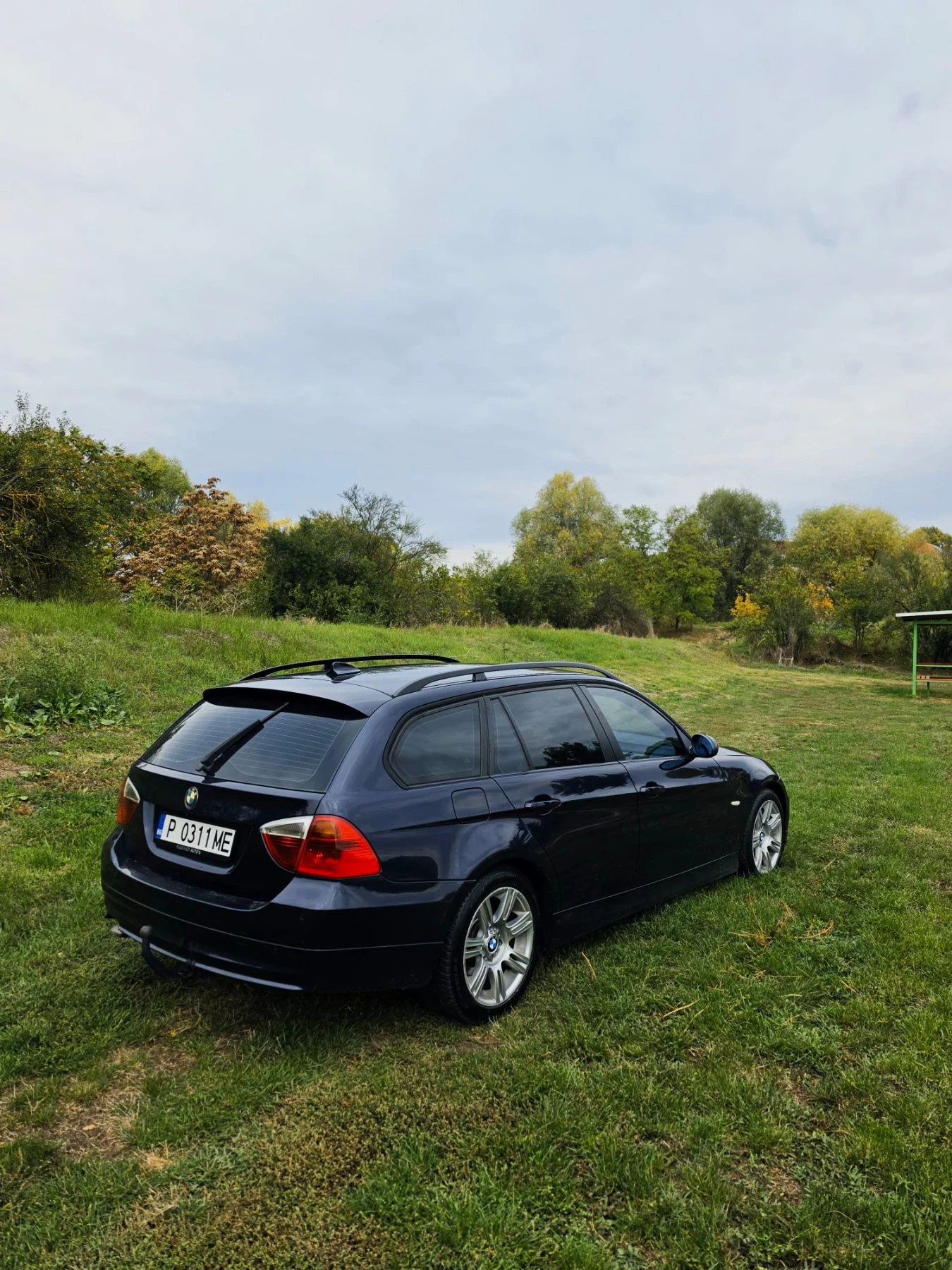 BMW 320, снимка 3 - Автомобили и джипове - 56589108