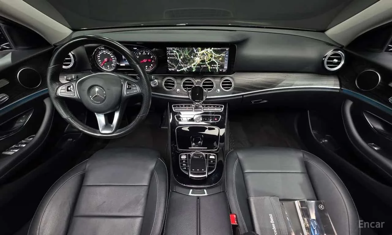 Mercedes-Benz E 200 * E200 Avantgarde * , снимка 7 - Автомобили и джипове - 56614406