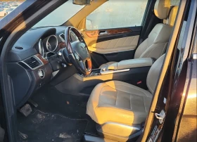 Обява за продажба на Mercedes-Benz GL 550 ПОДГРЕВИ* ОБДУХВАНЕ* ШИБИДАХ ~33 731 лв. - изображение 4