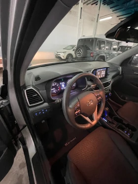 Hyundai Tucson 4х4/HTRAC/27000км/камера/подгрев/НОВА!!! - 39500 лв. / 20196.03 € - 10353651 11