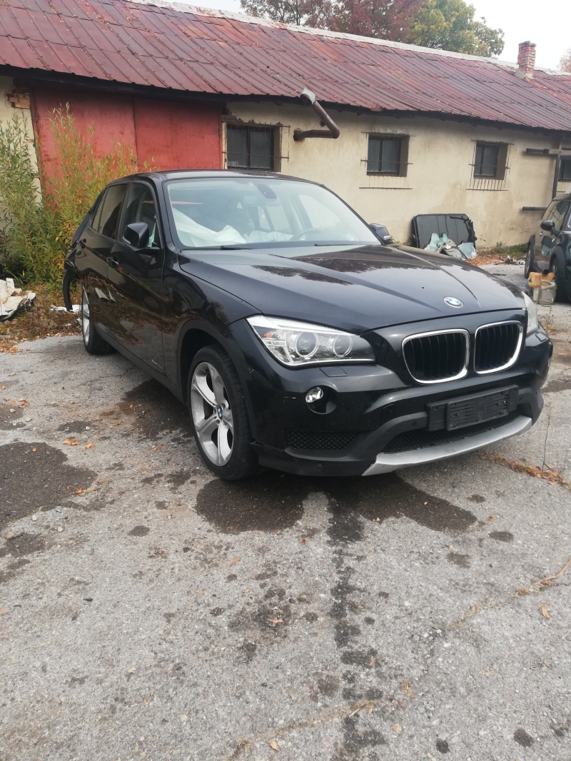BMW X1 2.0d, снимка 4 - Автомобили и джипове - 37853860