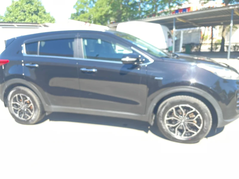 Kia Sportage Gt, снимка 3 - Автомобили и джипове - 52681729