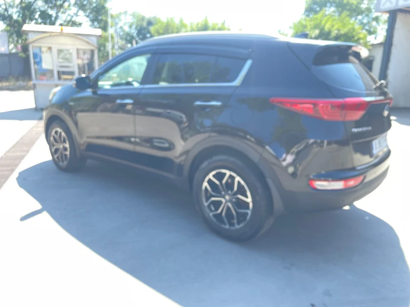 Kia Sportage Gt, снимка 2 - Автомобили и джипове - 52681729