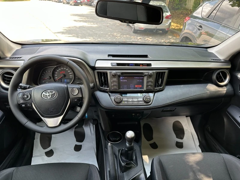 Toyota Rav4 2.0 d4d/Нави, снимка 11 - Автомобили и джипове - 46694378