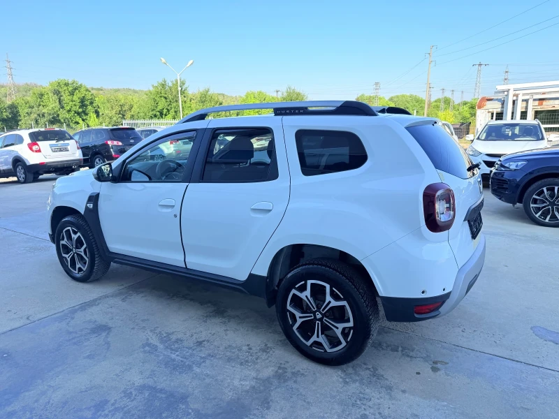 Dacia Duster 1.5dci * Avtom* Navi* UNIKAT* , снимка 4 - Автомобили и джипове - 47371042