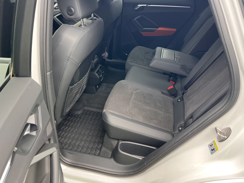 Audi Q3 Sline/40ТFSI/190k.c./7AT/QUATTRO, снимка 10 - Автомобили и джипове - 51870090