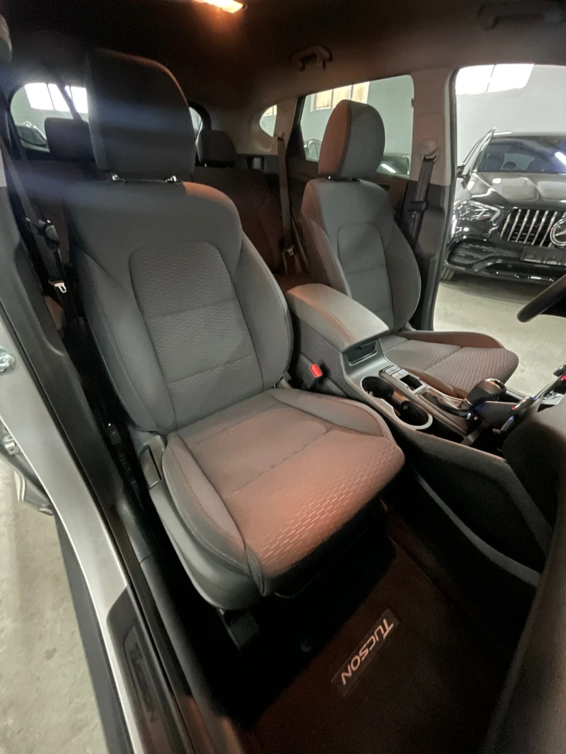 Hyundai Tucson 4х4/HTRAC/27000км/камера/подгрев/НОВА!!!, снимка 14 - Автомобили и джипове - 52484847