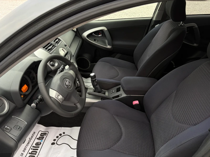 Toyota Rav4 2.2D4D-136 k.c., снимка 10 - Автомобили и джипове - 52747983