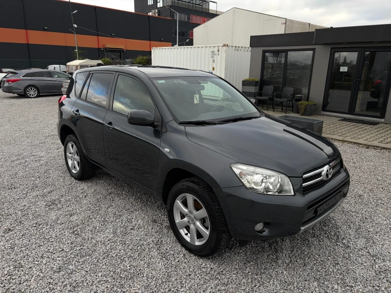 Toyota Rav4 2.2D4D-136 k.c., снимка 8 - Автомобили и джипове - 52747983
