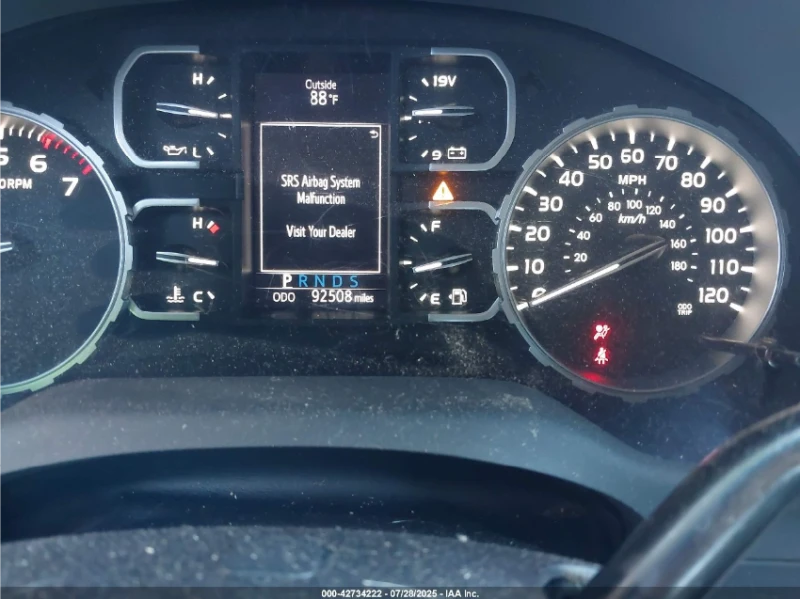 Toyota Tundra SR5 5.7L V8, снимка 10 - Автомобили и джипове - 52892382