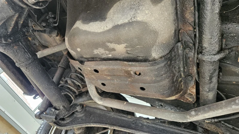 Suzuki Jimny 1.3  Бензин HARDTOP, снимка 13 - Автомобили и джипове - 53298213