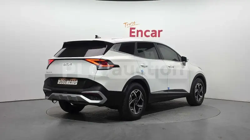 Kia Sportage 1.6 T-GDI| DISTRONIC| КАМЕРА| ПОДГРЕВ| ВКЛ.ТЕХНОТЕ, снимка 3 - Автомобили и джипове - 54360165