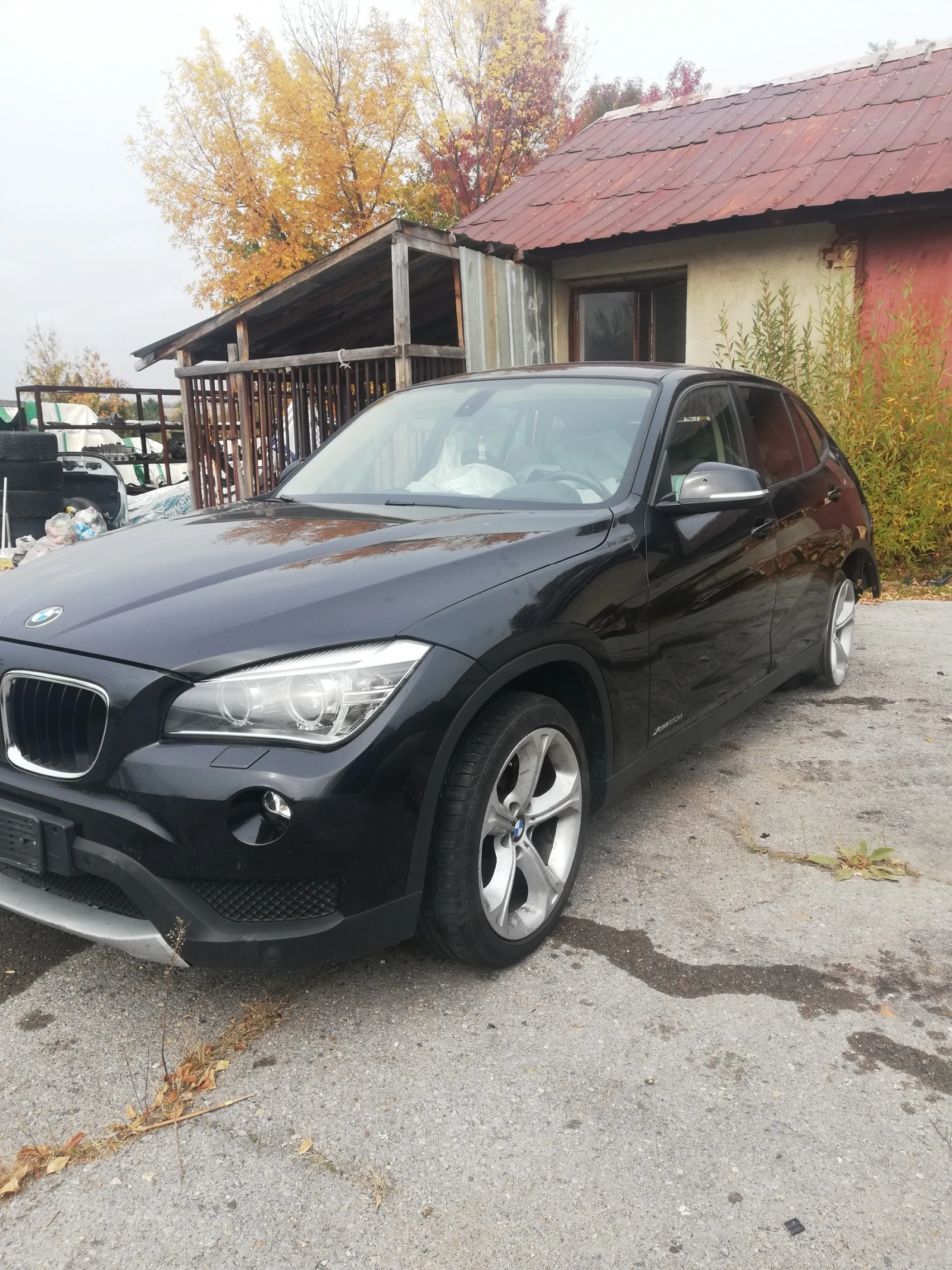 BMW X1 2.0d - изображение 3