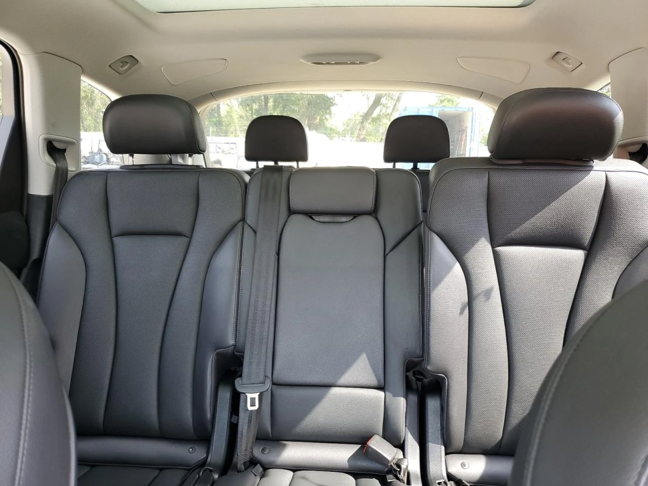 Audi Q7 PRESTIGE/Bose* Пано* Дистр* Памет*  - изображение 9