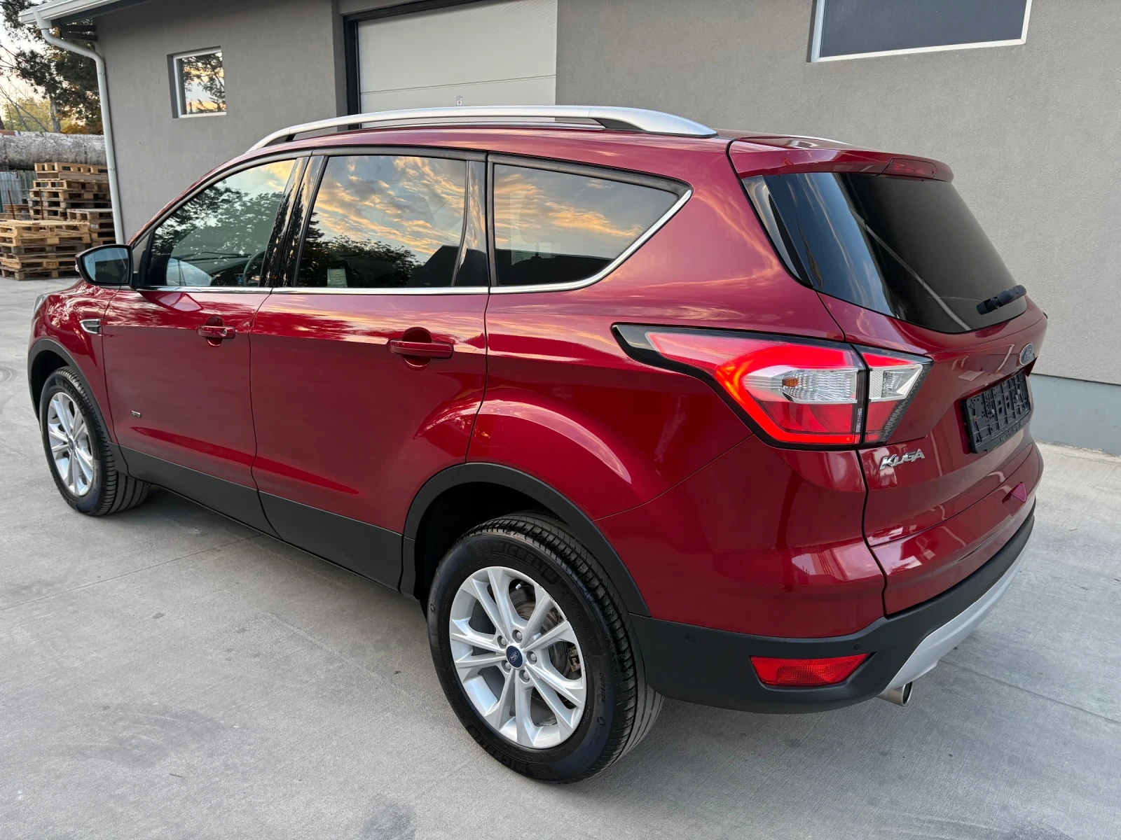 Ford Kuga Titanium + + + Full Extras 4х4 2.0 150hp Automat - изображение 4