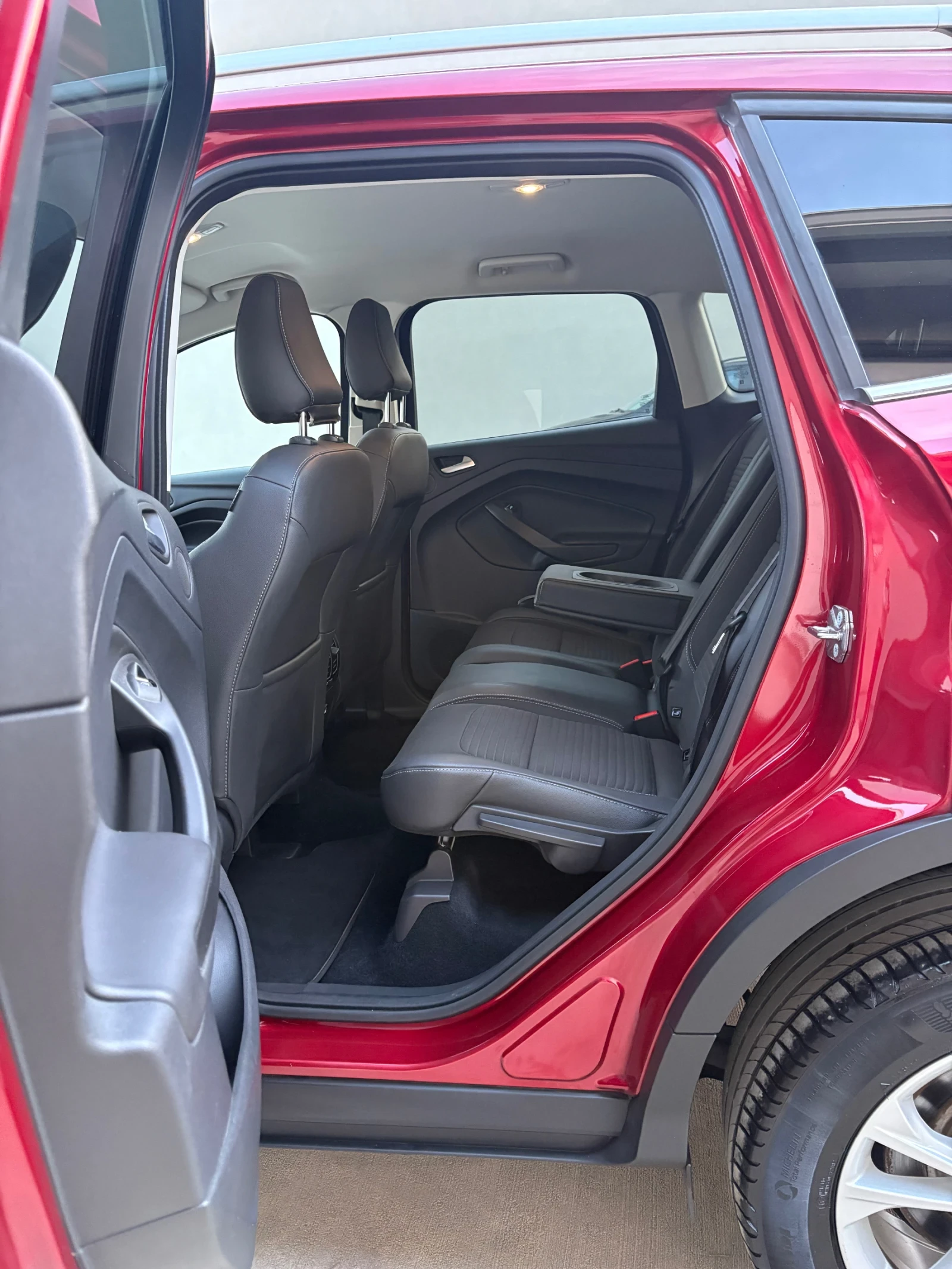 Ford Kuga Titanium + + + Full Extras 44 2.0 150hp Automat | Mobile.bg   14