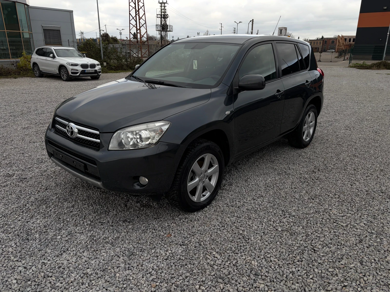 Toyota Rav4 2.2D4D-136 k.c. - изображение 2