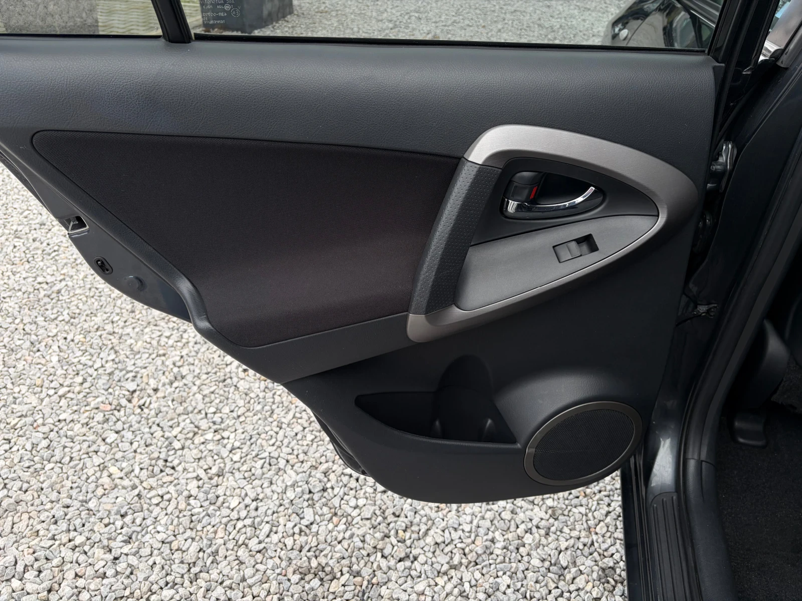 Toyota Rav4 2.2D4D-136 k.c. | Mobile.bg � ����������� 14