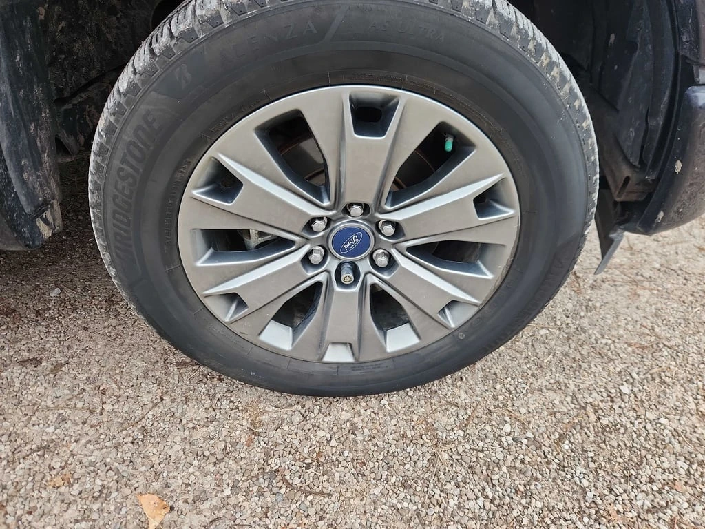 Ford F150 * 4WD SuperCrew * CARFAX *  | Mobile.bg � ����������� 7