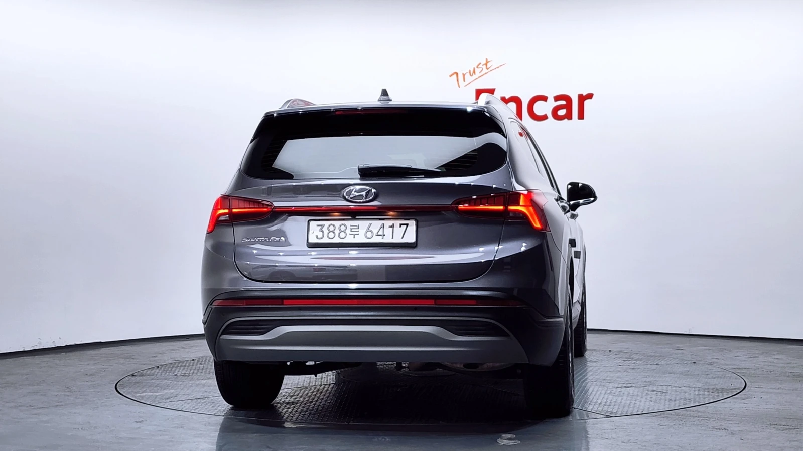 Hyundai Santa fe Prestige* НАВИ* ПОДГРЕВ* ОБДУХВАНЕ* КАМЕРА, снимка 4 - Автомобили и джипове - 54966563
