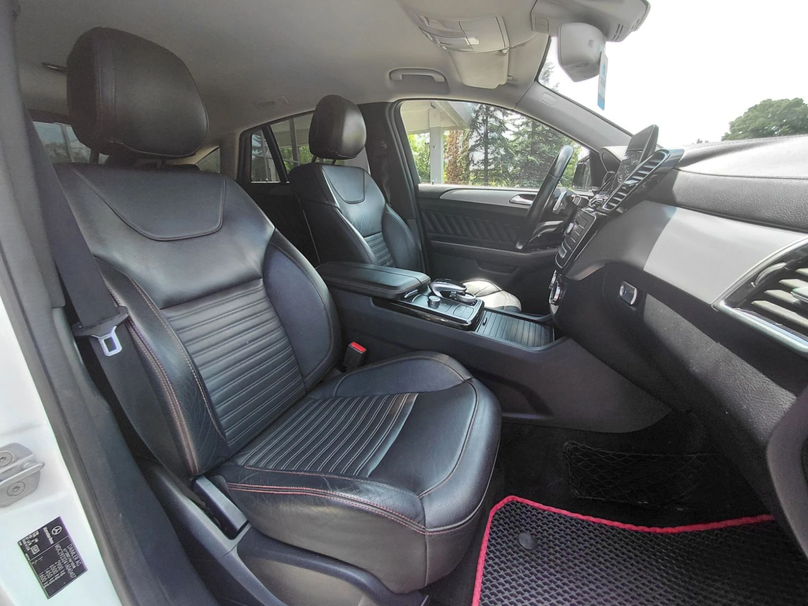 Mercedes-Benz GLE 350d 4MATIC Coupe, снимка 10 - Автомобили и джипове - 55044886
