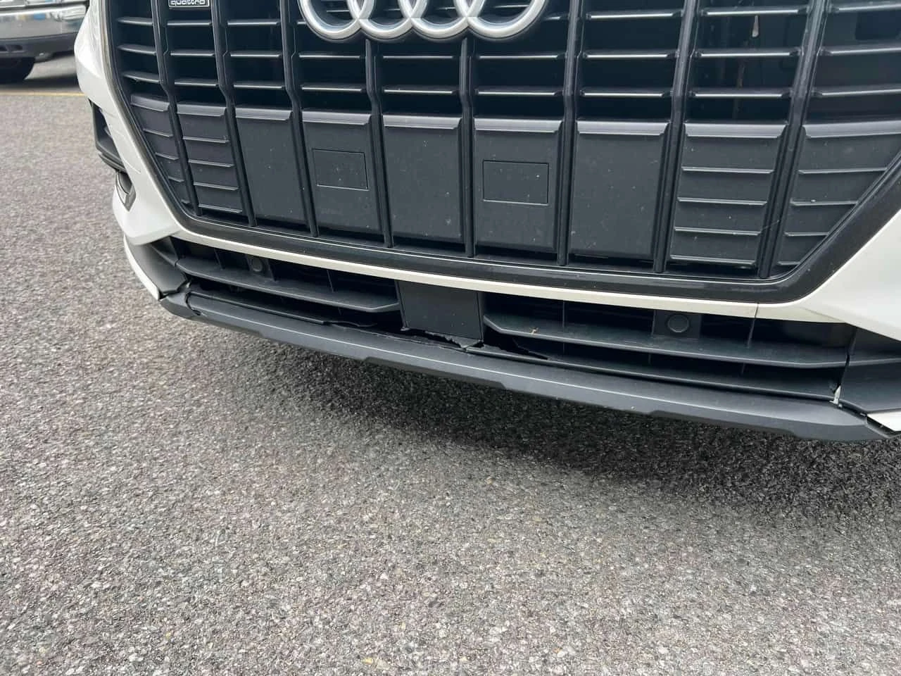 Audi Q3 * Premium 40 TFSI quattro * CARFAX * ЦЕНА ДО БГ, снимка 5 - Автомобили и джипове - 55094875