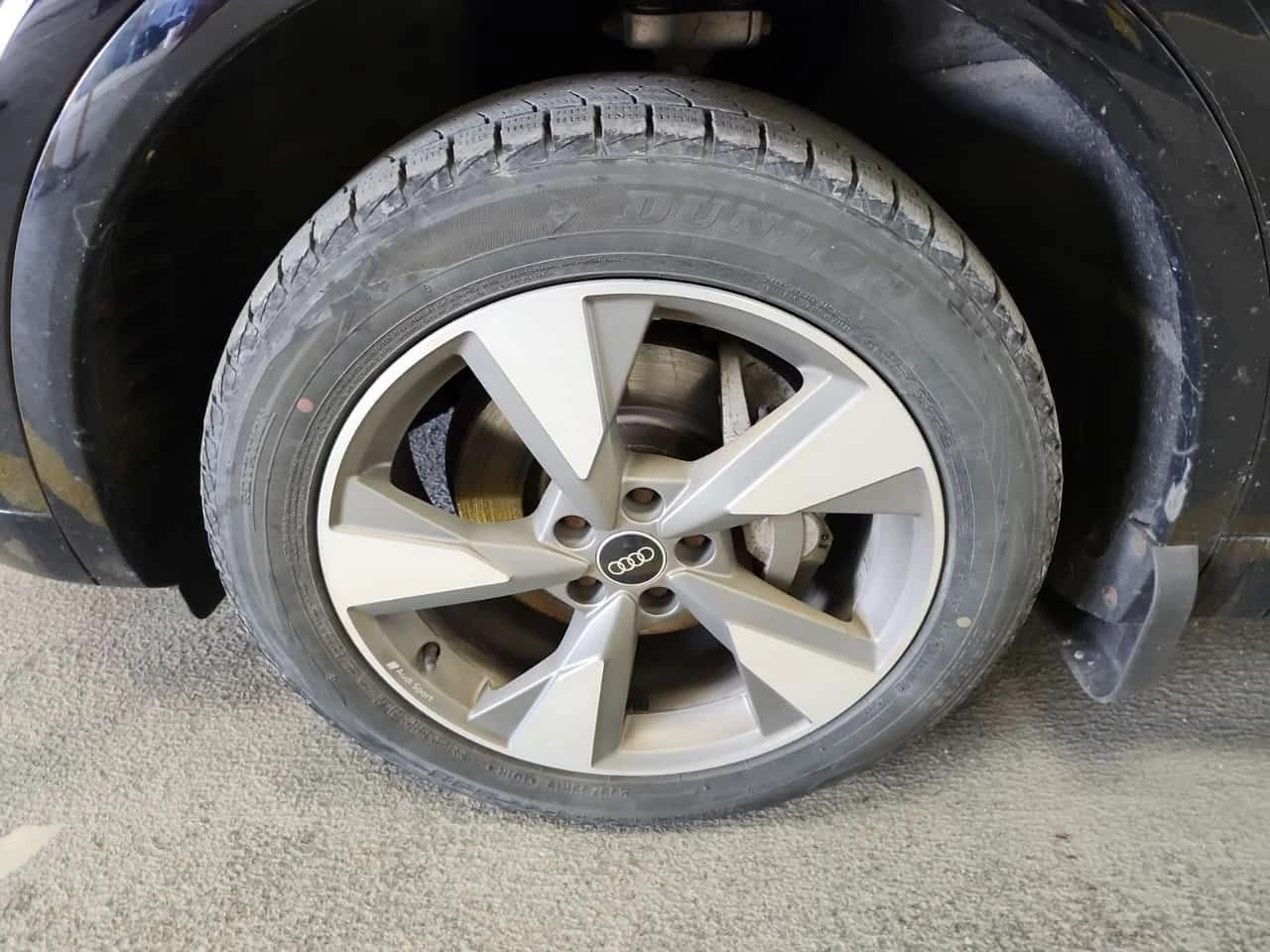 Audi Q5  40 Tfsi Quattro / ДИСТРОНИК / ПОДГРЕВ / 2 КЛЮЧА , снимка 6 - Автомобили и джипове - 55402575