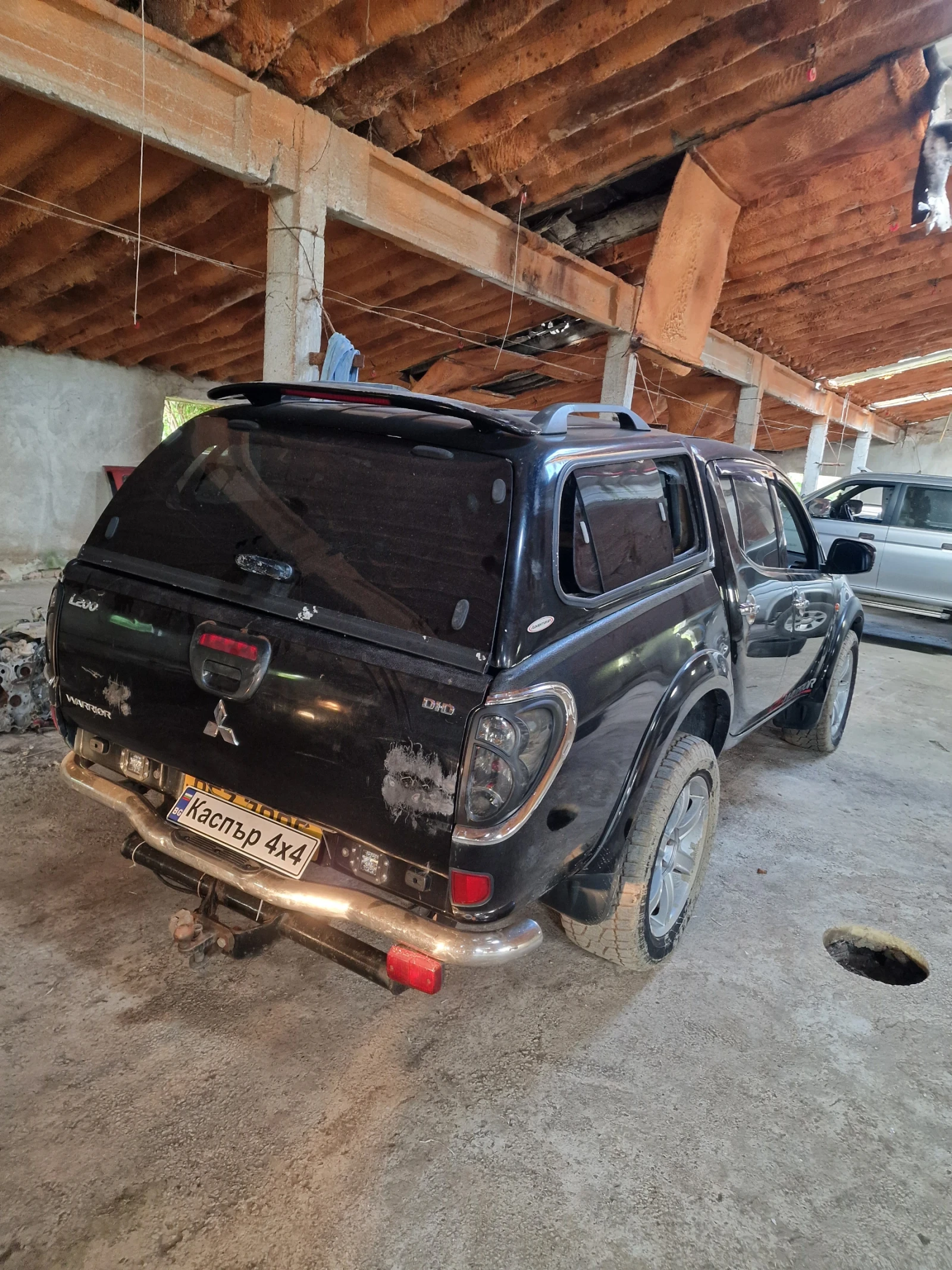 Mitsubishi L200 2.5 178, снимка 3 - Автомобили и джипове - 55578227