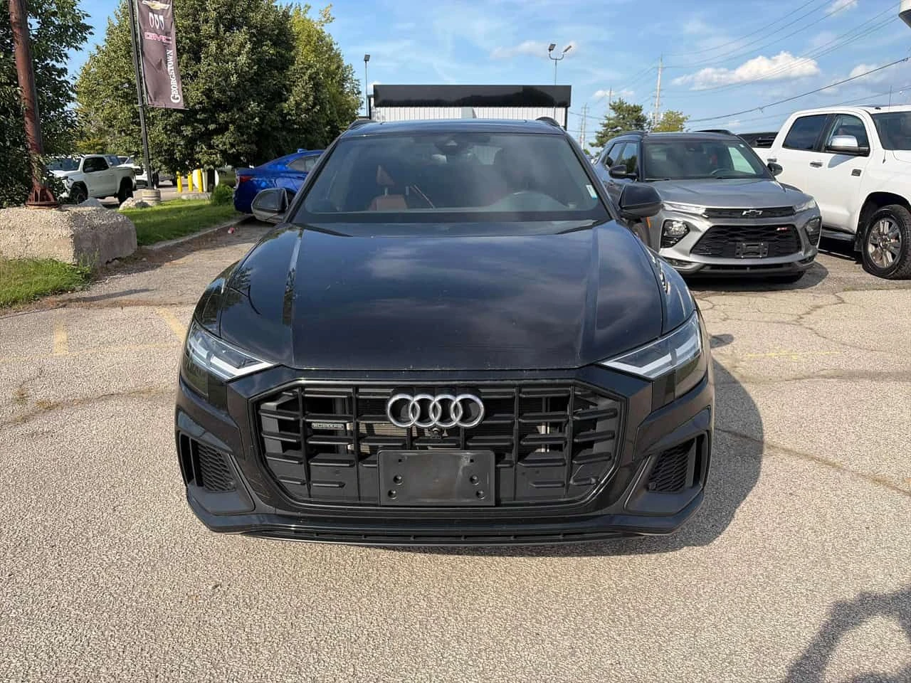 Audi Q8 Progressiv / 360 / LED / CARFAX / АВТОКРЕДИТ, снимка 6 - Автомобили и джипове - 55670562