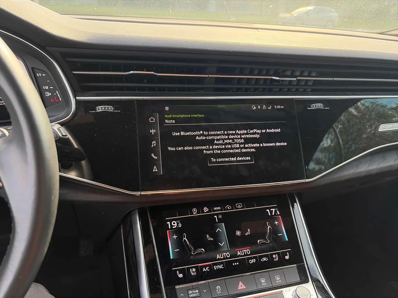 Audi Q8 Progressiv / 360 / LED / CARFAX / АВТОКРЕДИТ, снимка 9 - Автомобили и джипове - 55670562