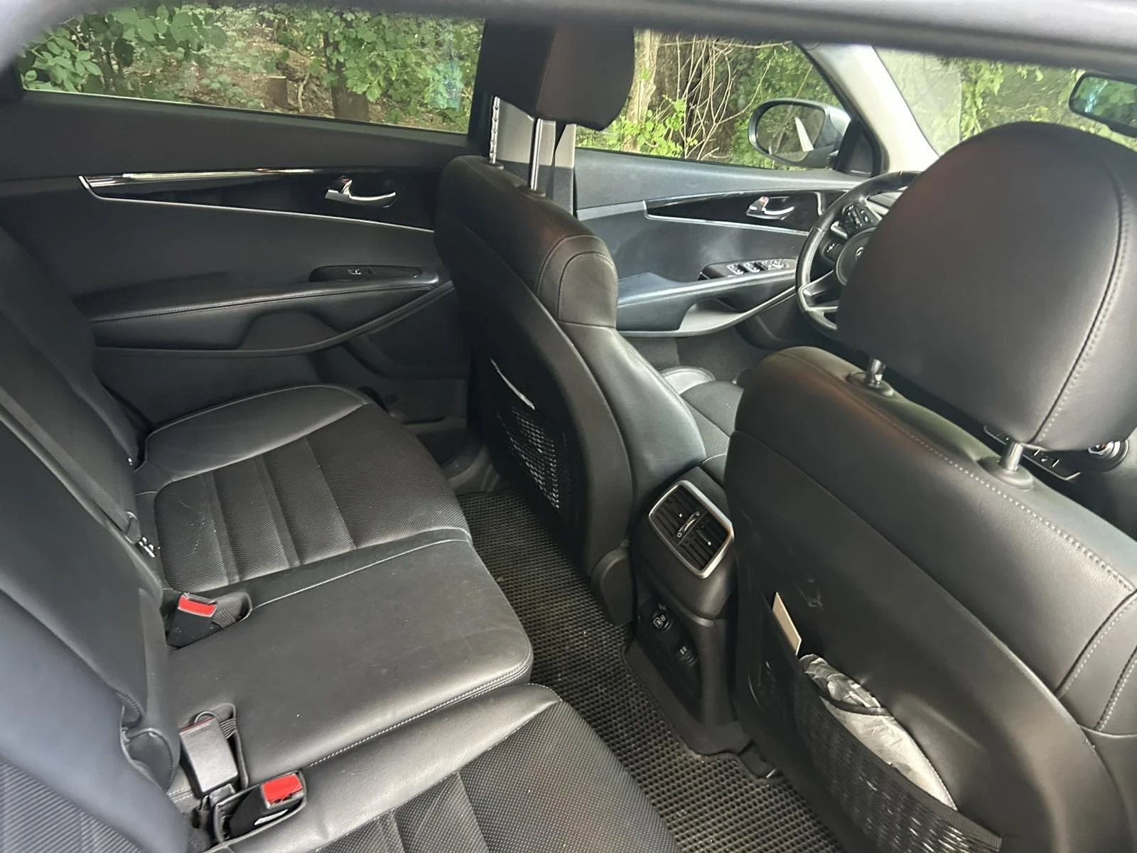 Kia Sorento, снимка 4 - Автомобили и джипове - 55671041