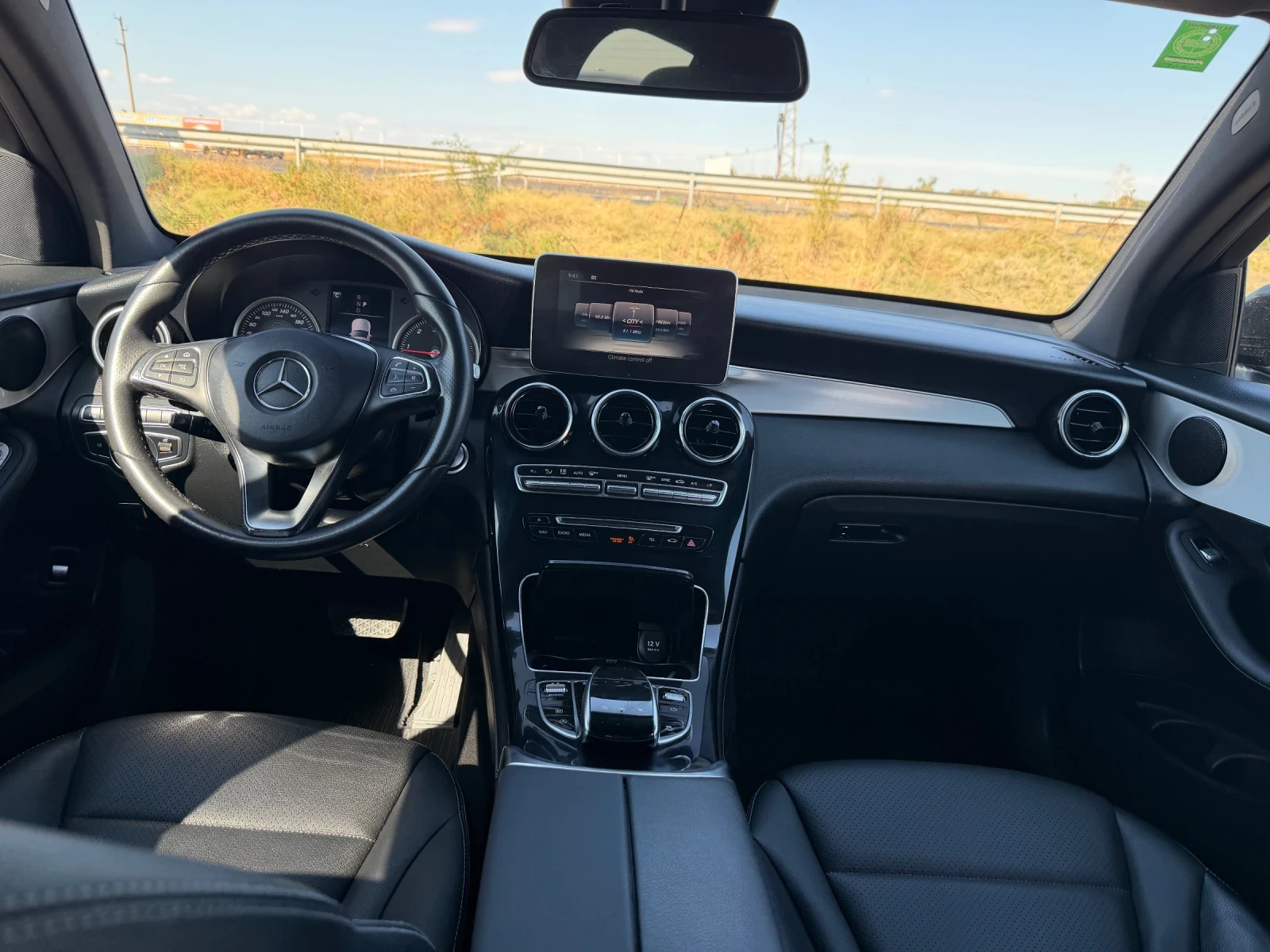 Mercedes-Benz GLC 250 4 Matic КСЕНОН/КОЖА/НАВИ/КАМ 360, снимка 14 - Автомобили и джипове - 55948131