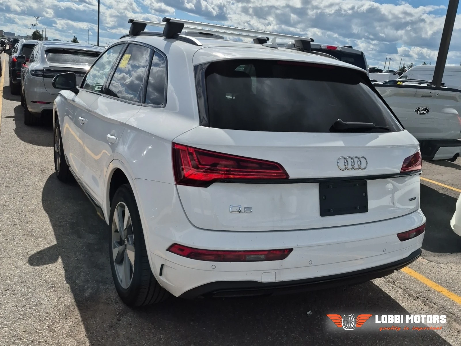 Audi Q5, снимка 4 - Автомобили и джипове - 56128895