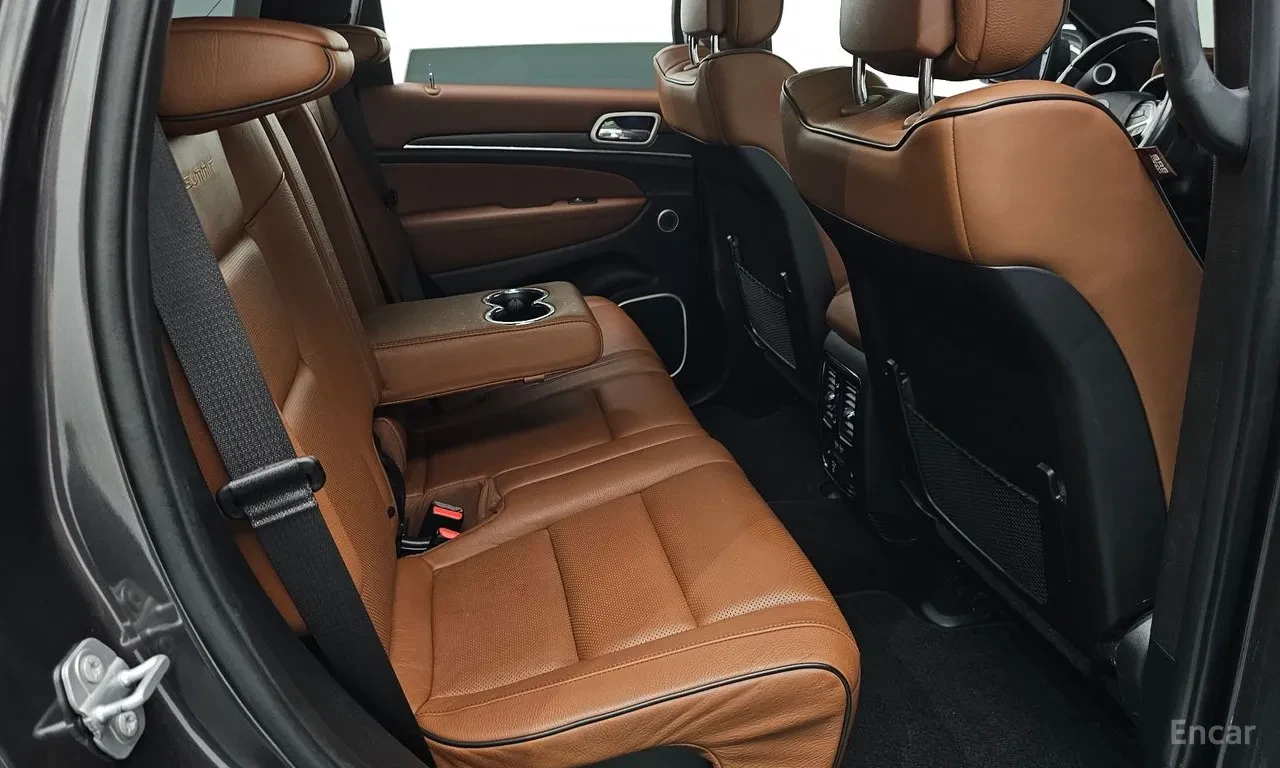 Jeep Grand cherokee 3.6 SUMMIT / ОБДУХ / DISTRONIC / PANO / H&K / FULL, снимка 14 - Автомобили и джипове - 56144664