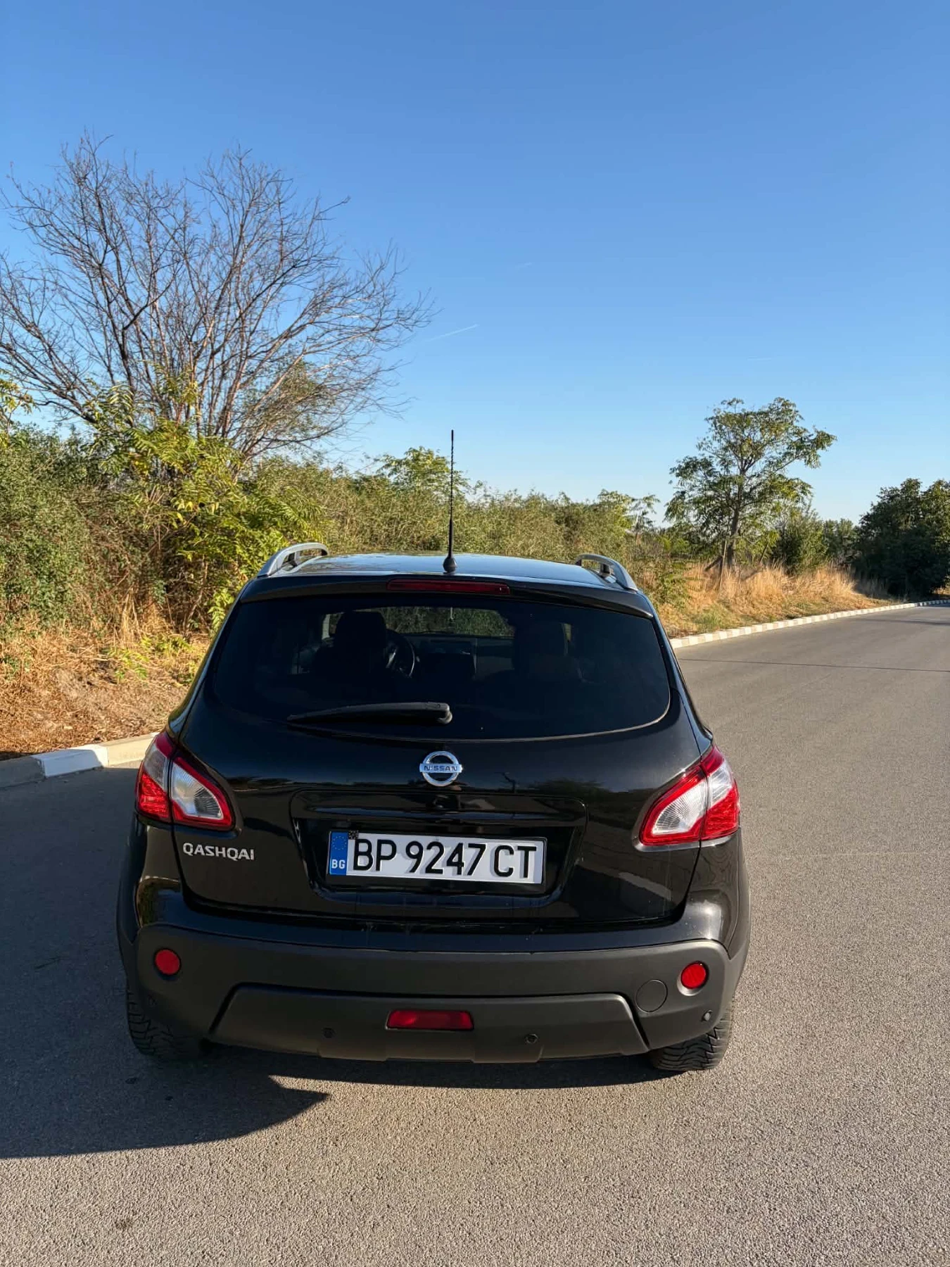 Nissan Qashqai, снимка 8 - Автомобили и джипове - 56540957
