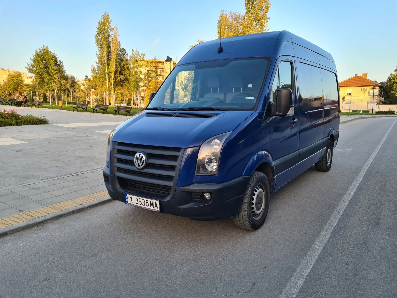 VW Crafter 2.5 TDI 136PS Обслужен - изображение 2