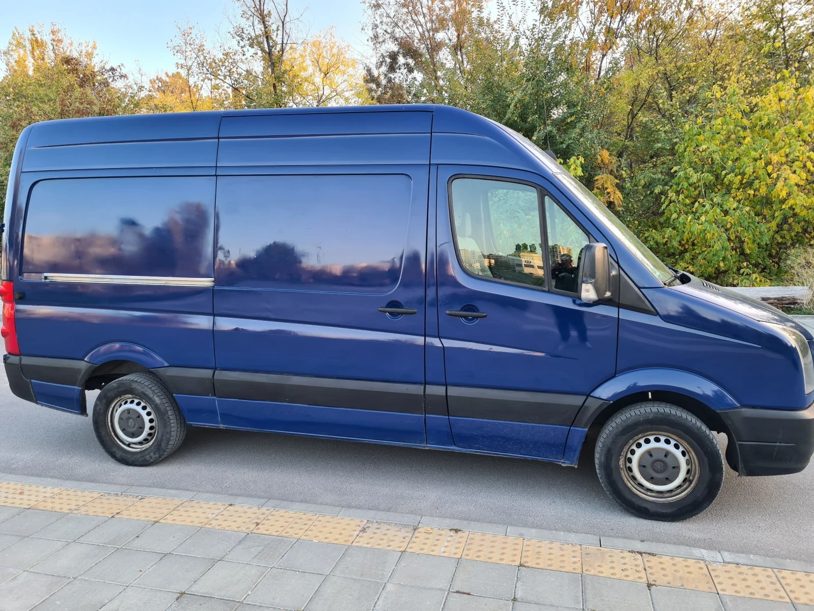 VW Crafter 2.5 TDI 136PS Обслужен - изображение 4