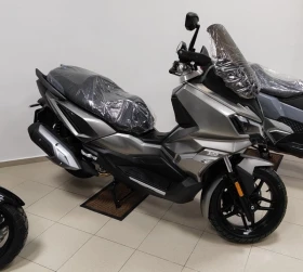 Sym ADX 300, снимка 1