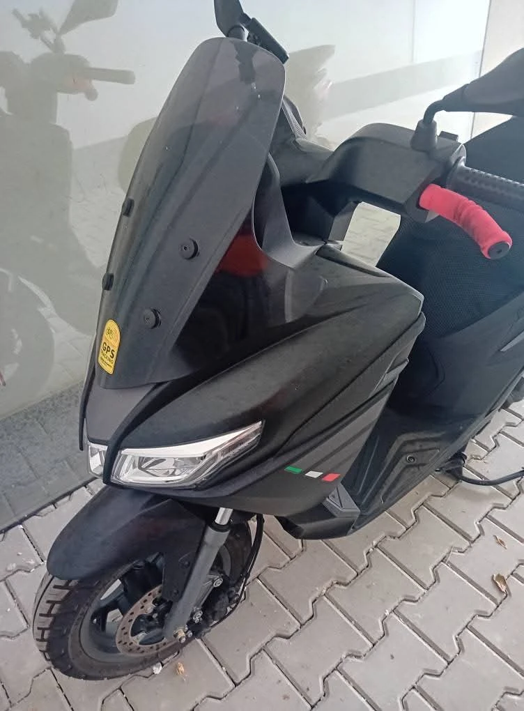 Aprilia Sx SXR - изображение 2