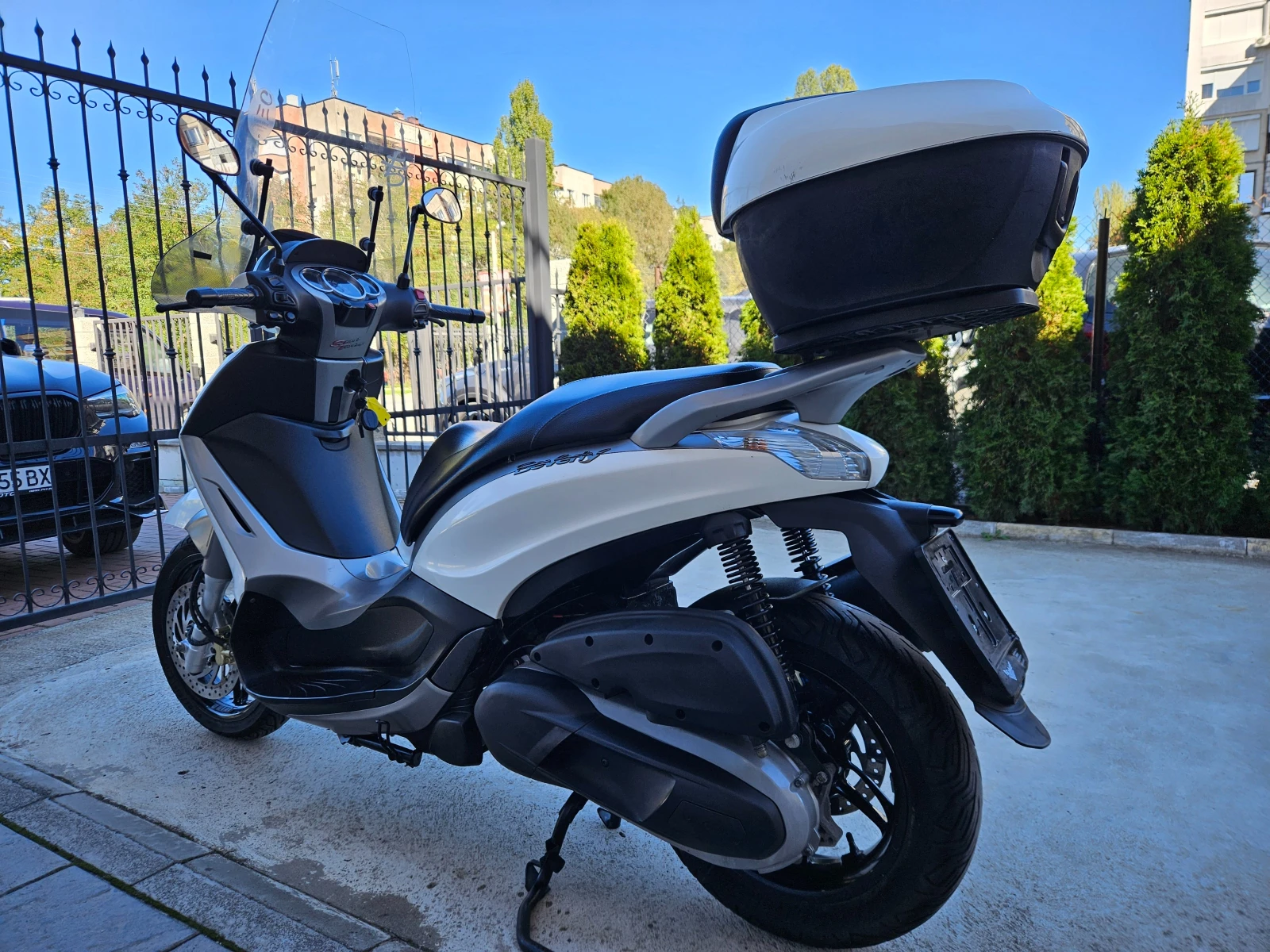 Piaggio Beverly 350ie, ABS-ASR, Sport Tourer, 2015г. - изображение 5