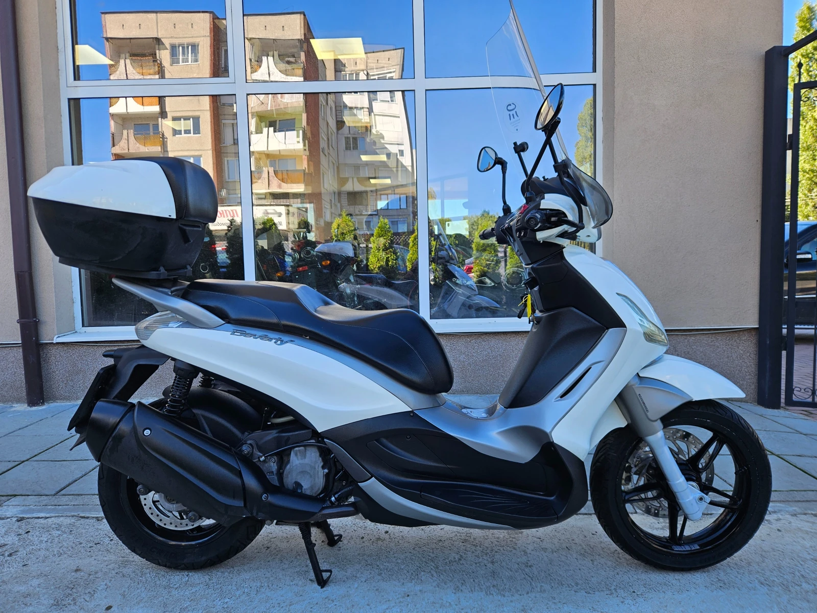 Piaggio Beverly 350ie, ABS-ASR, Sport Tourer, 2015г. - изображение 3