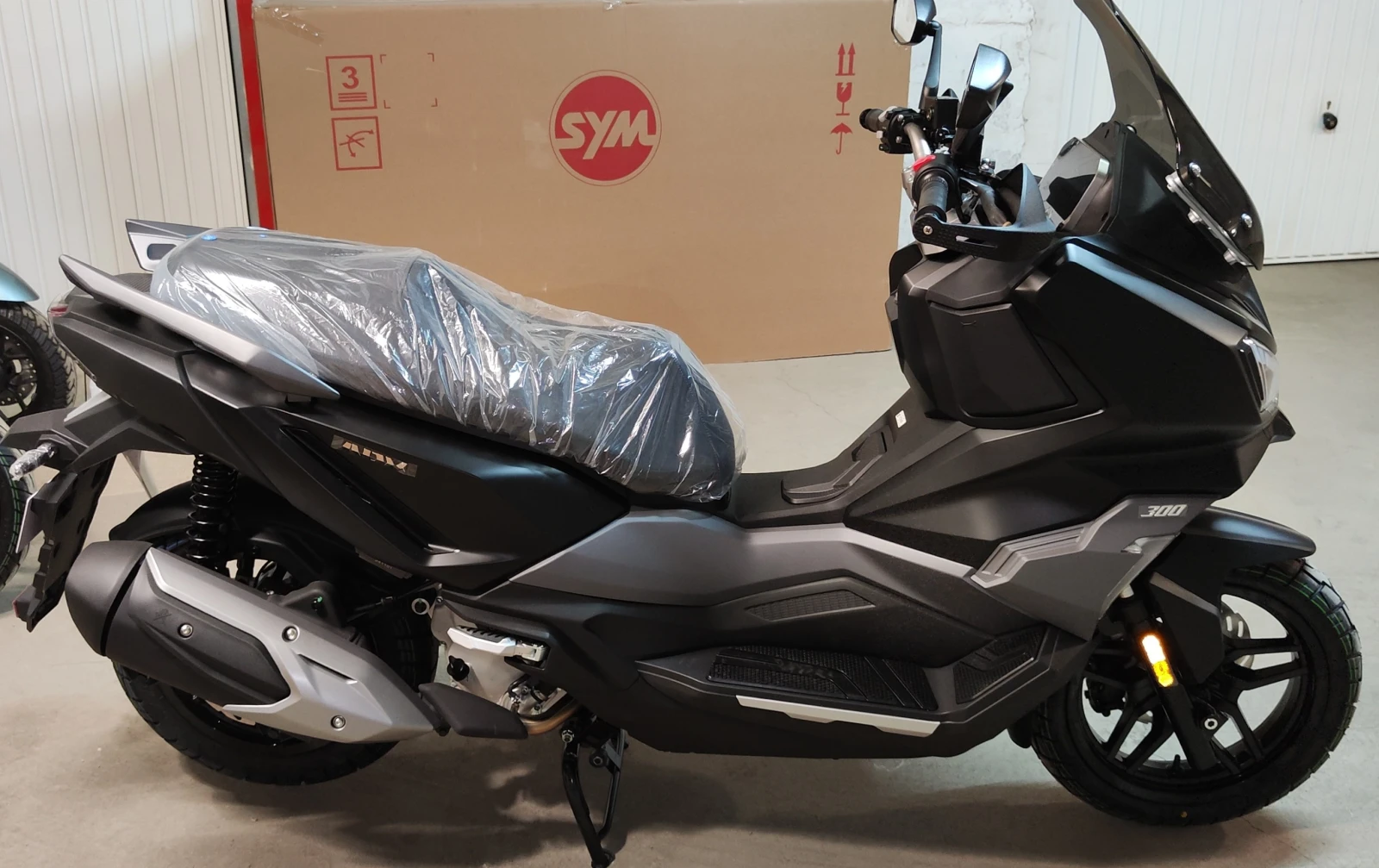 Sym ADX 300 - изображение 5
