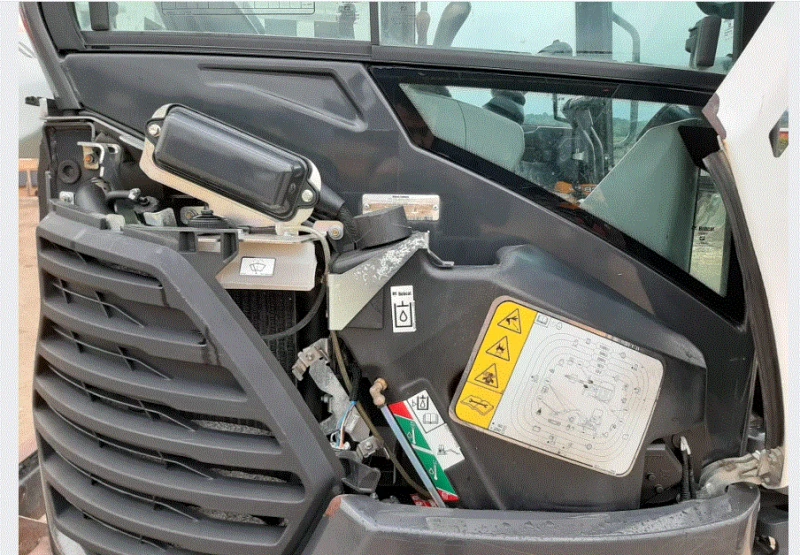 Багер Bobcat e26, снимка 8 - Индустриална техника - 52903090