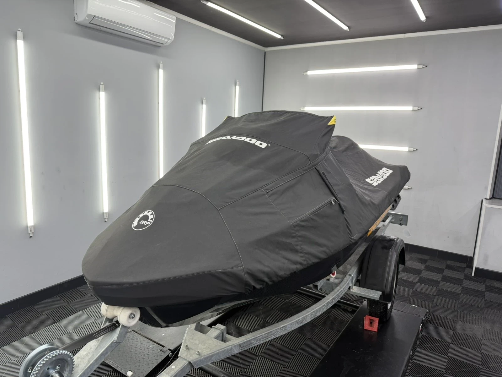 Джет Bombardier Sea Doo GTX 230 2023год Sound System, снимка 9 - Воден транспорт - 53603721