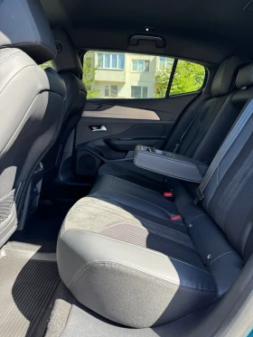 Peugeot 408 GT 1.2 - EAT8 - ГАРАНЦИЯ - MASSAGE - Distronic, снимка 9