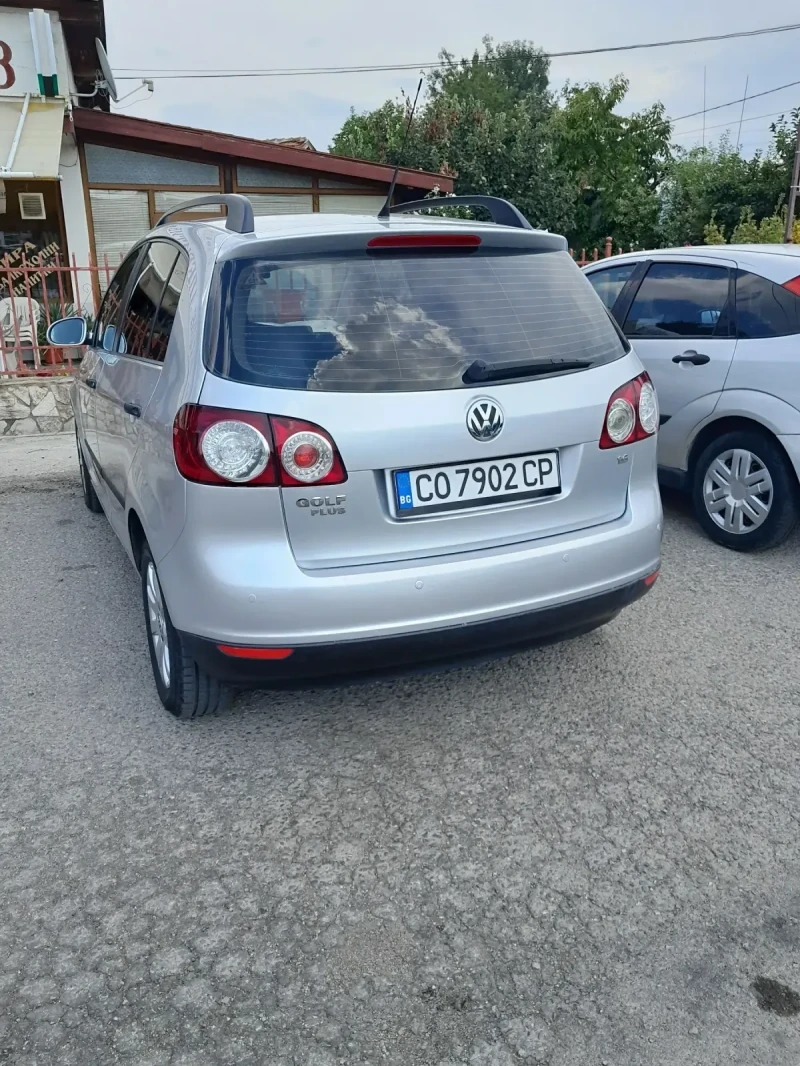 VW Golf Plus 1.6, снимка 9 - Автомобили и джипове - 47230871