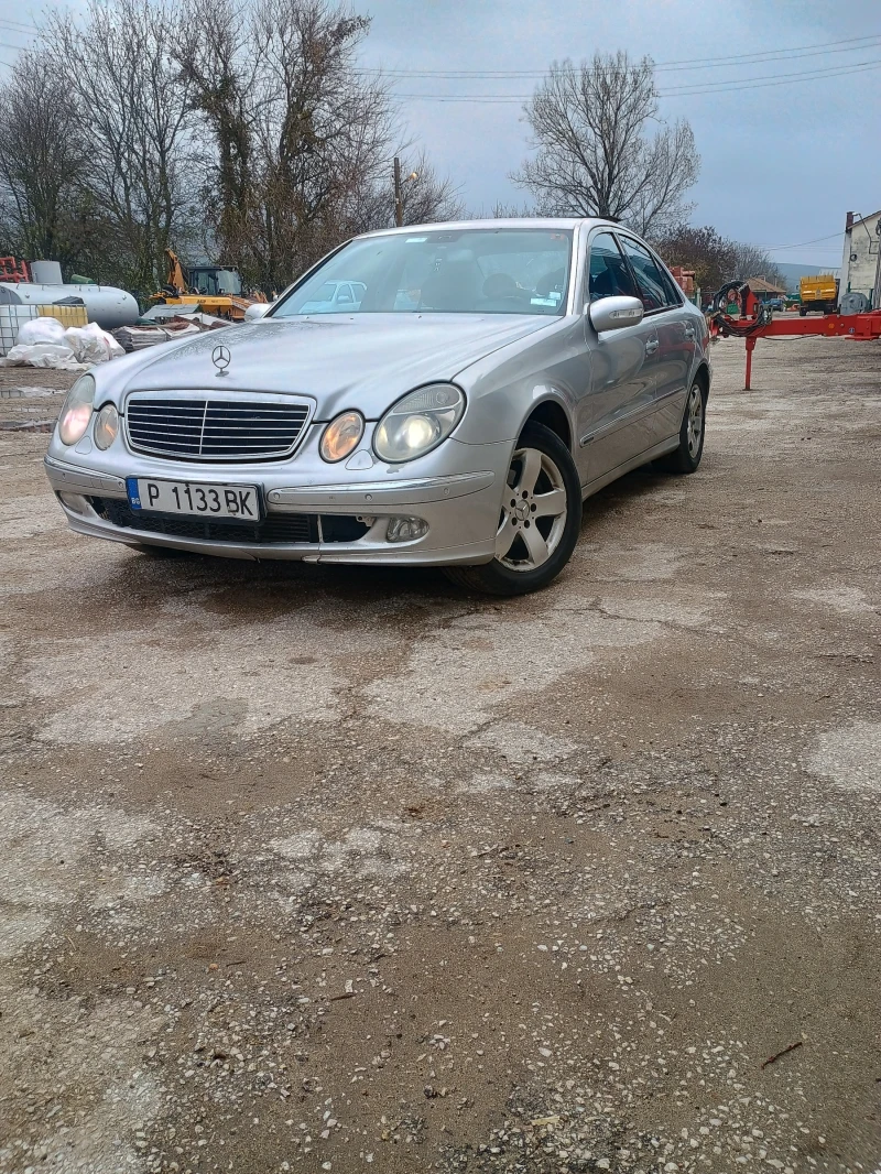 Mercedes-Benz E 270, снимка 5 - Автомобили и джипове - 48357031