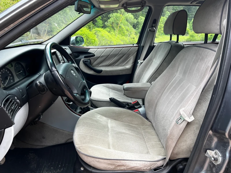 Lancia Lybra 1.9JTD* BOSE* ОБСЛУЖЕНА* МНОГО СТЕГНАТА* ДОБРИ ГУМ, снимка 8 - Автомобили и джипове - 50579271